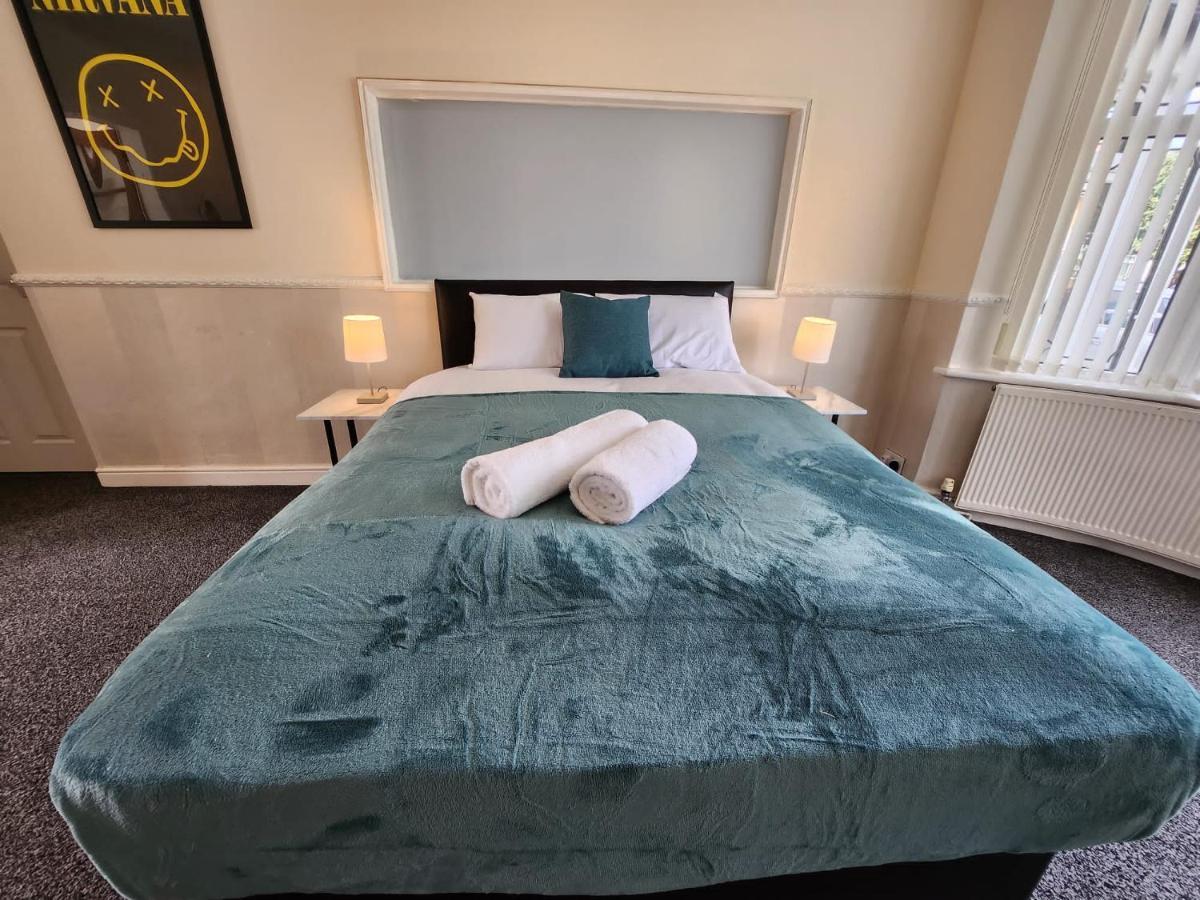 Sheldon Shared House Hotel Solihull Exterior photo